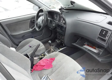 2004 Hyundai Elantra Gls/Gt z USA, uszkodzony, nr VIN KMHDN46D24U818621